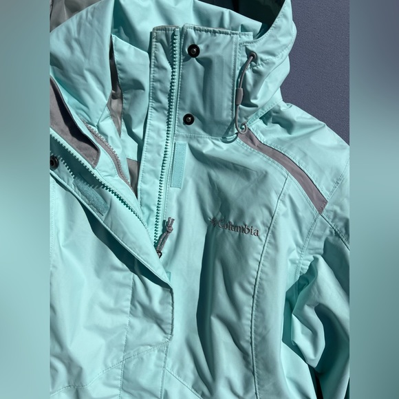 Columbia Women’s Interchange Hooded Weather Jacket, Mint, Outer Jacket Only, XS - Picture 4 of 8